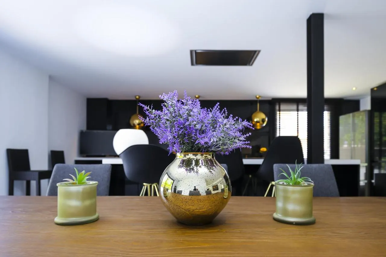 Ibiza Villa Planetcostadorada Cambrils Spanien